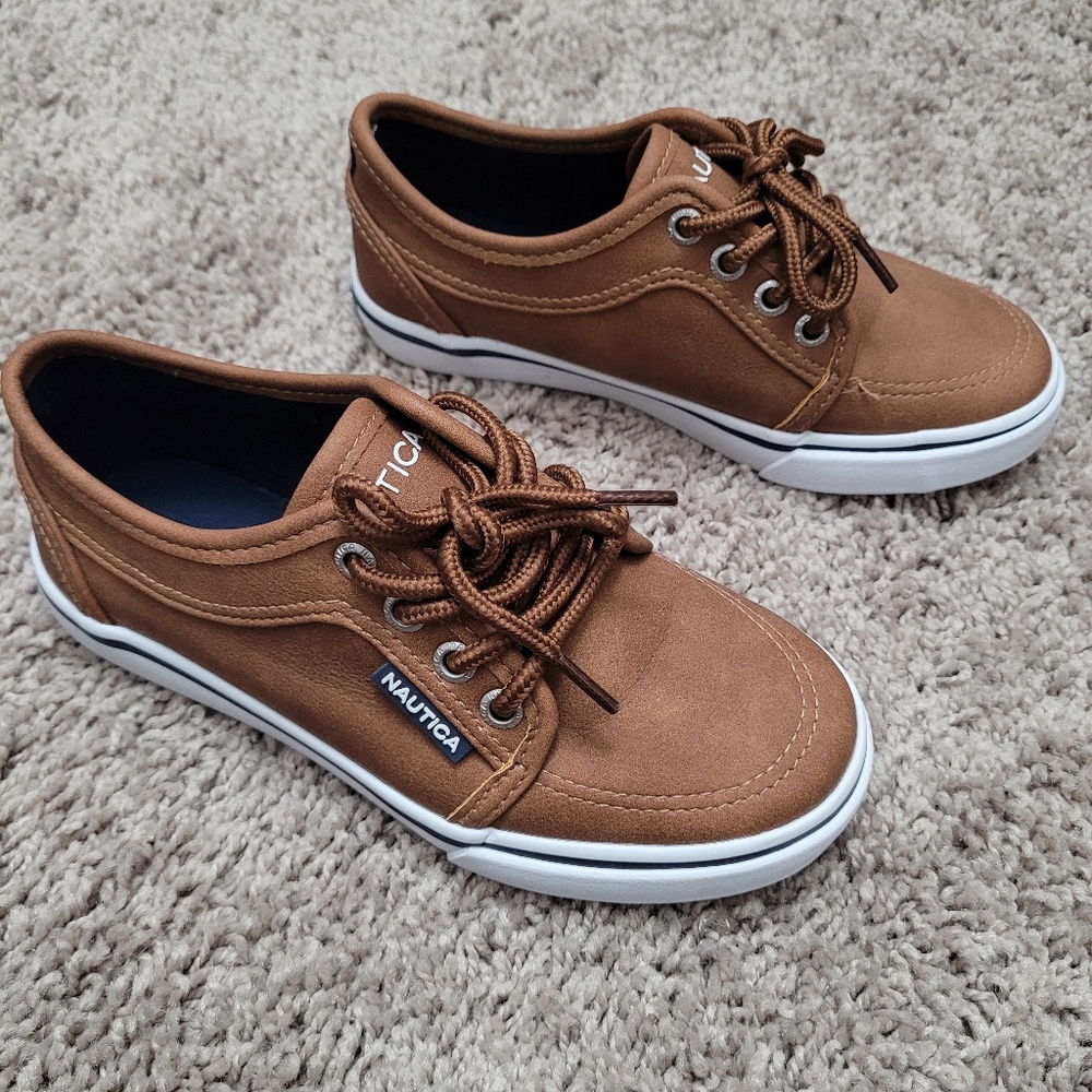 Boy's Nautica Shoes